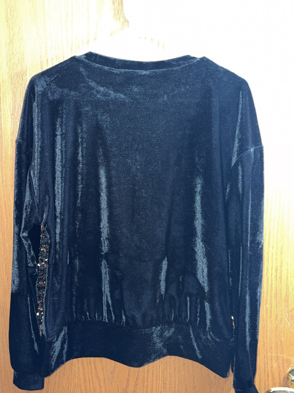 Cable & Gauge Black Velvet Sequin Front Pullover with Gold Accents - Picture 3 of 4
